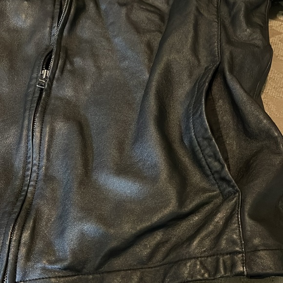Used leather jacket size XL by Alfani - Picture 14 of 15